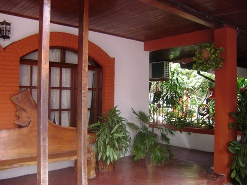 Hotel Jackie'S House Puntarenas Eksteriør bilde